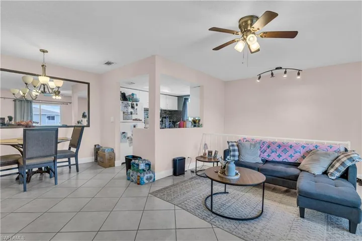 3284 Royal Canadian Trce 4, Fort Myers, Florida 33907