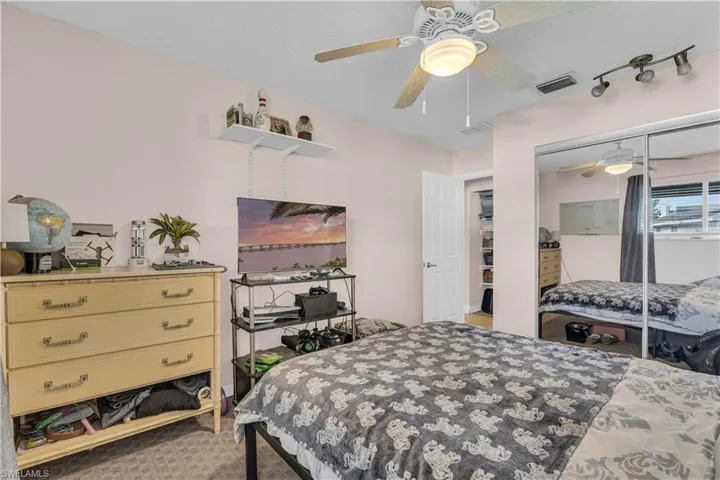 3284 Royal Canadian Trce 4, Fort Myers, Florida 33907