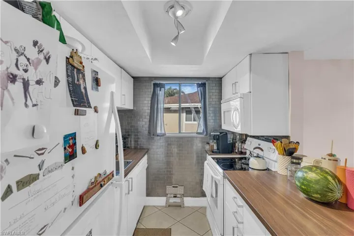 3284 Royal Canadian Trce 4, Fort Myers, Florida 33907