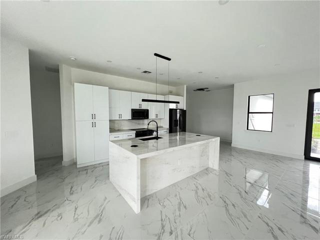 Kitchen Area + Island