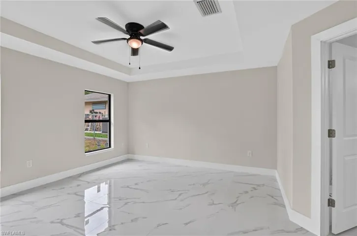 436 41 St Ave Ne Ave, Naples, Florida 34120