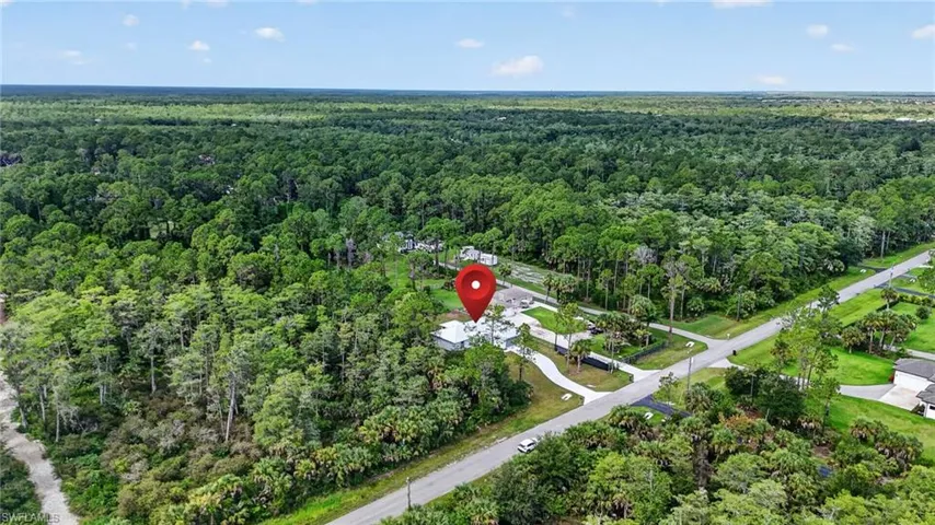 436 41 St Ave Ne Ave, Naples, Florida 34120