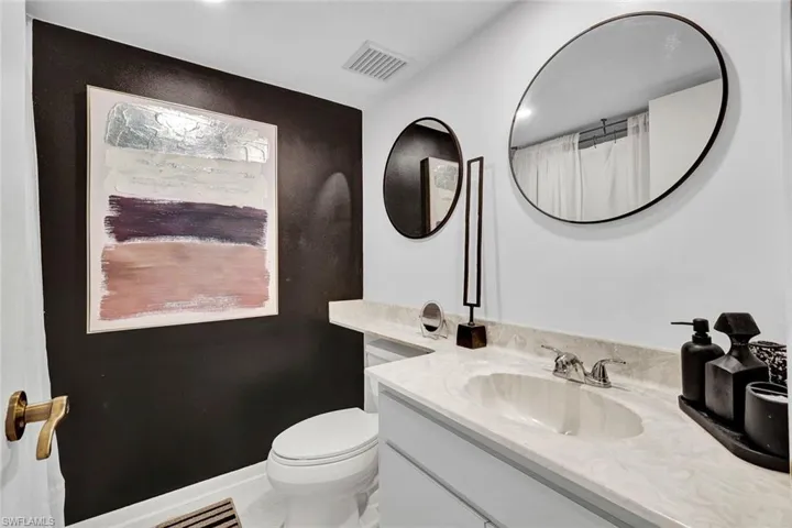 800 Misty Pines Cir 205, Naples, Florida 34105