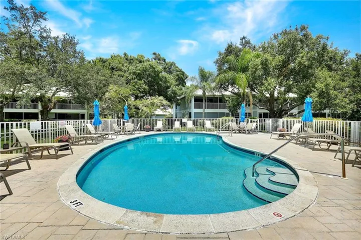 800 Misty Pines Cir 205, Naples, Florida 34105