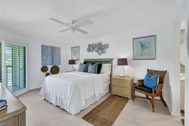 800 Misty Pines Cir 205, Naples, Florida 34105