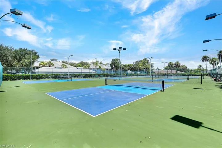 800 Misty Pines Cir 205, Naples, Florida 34105
