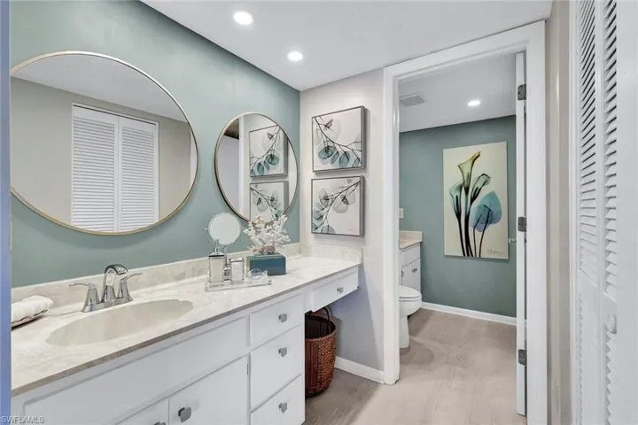 800 Misty Pines Cir 205, Naples, Florida 34105