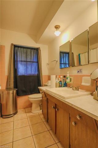 4102 SE 8th AVE, CAPE CORAL FL 33904