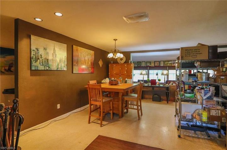 4102 SE 8th AVE, CAPE CORAL FL 33904