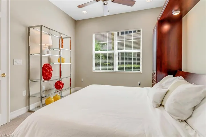 6549  Monterey  PT, Naples, FL 34105