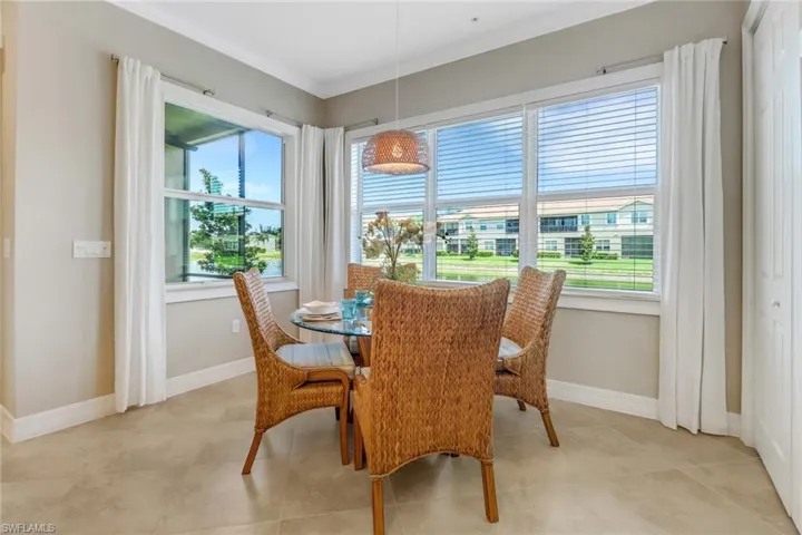 6549  Monterey  PT, Naples, FL 34105