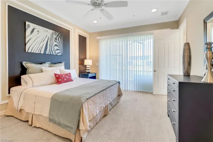 6549  Monterey  PT, Naples, FL 34105