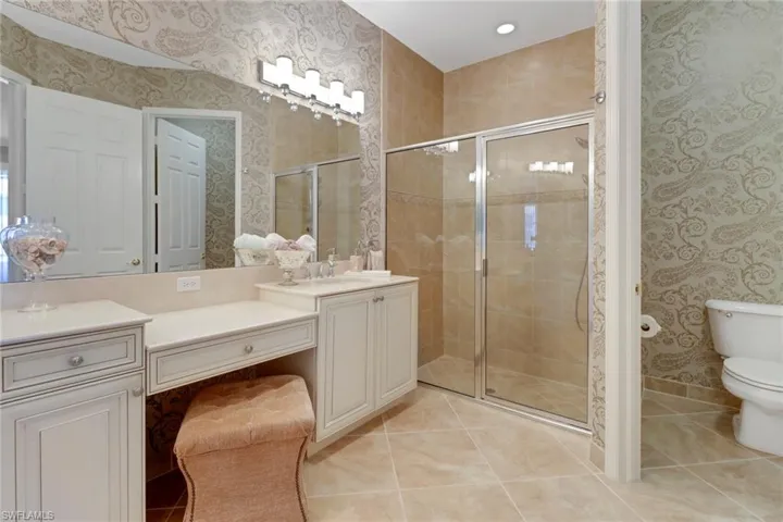 6549  Monterey  PT, Naples, FL 34105