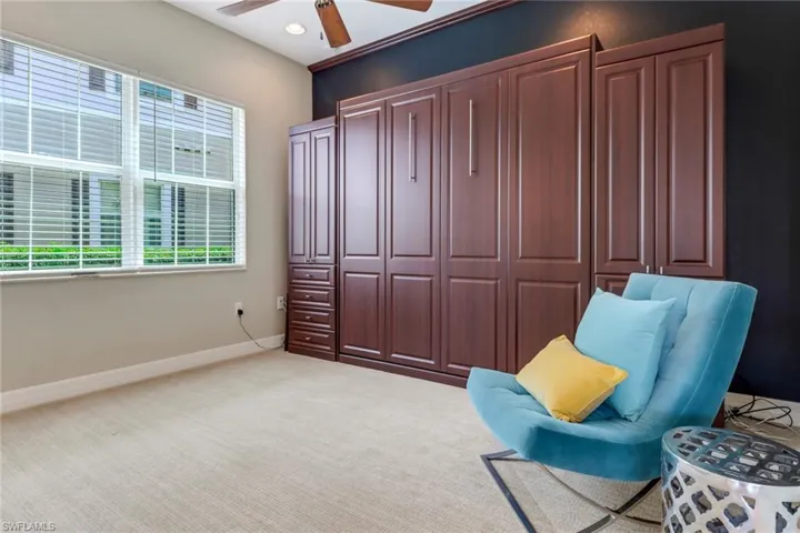 DEN/GUEST ROOM
