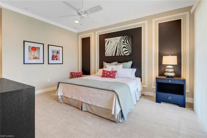6549  Monterey  PT, Naples, FL 34105