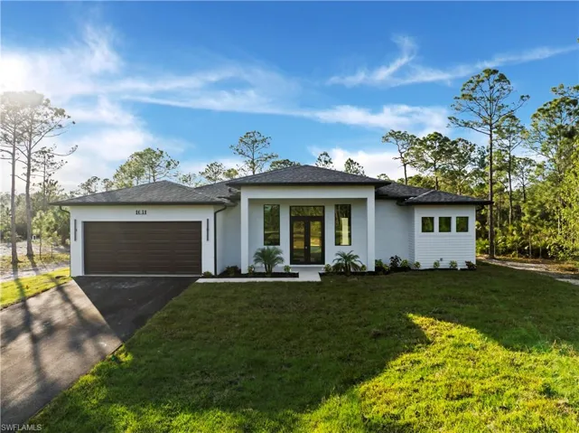 1631  Desoto N BLVD, Naples, FL 34120