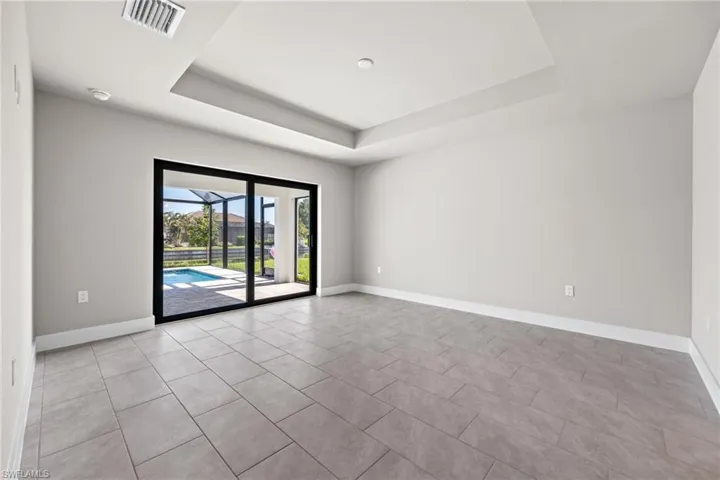 1807 Ne 2nd St, Cape Coral, Florida 33909