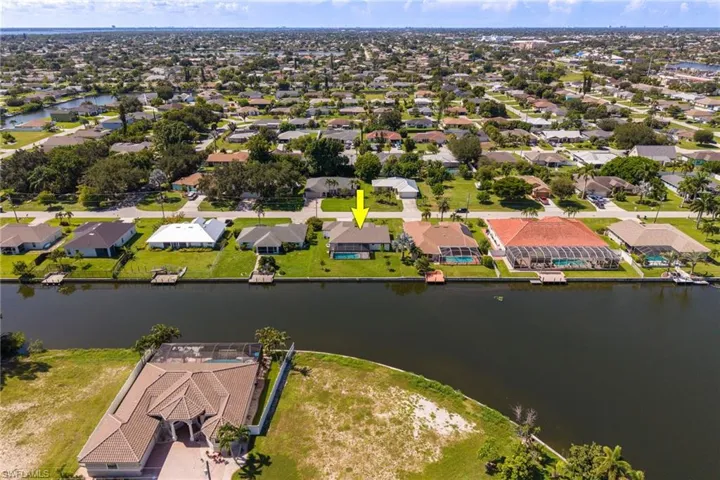 1807 Ne 2nd St, Cape Coral, Florida 33909