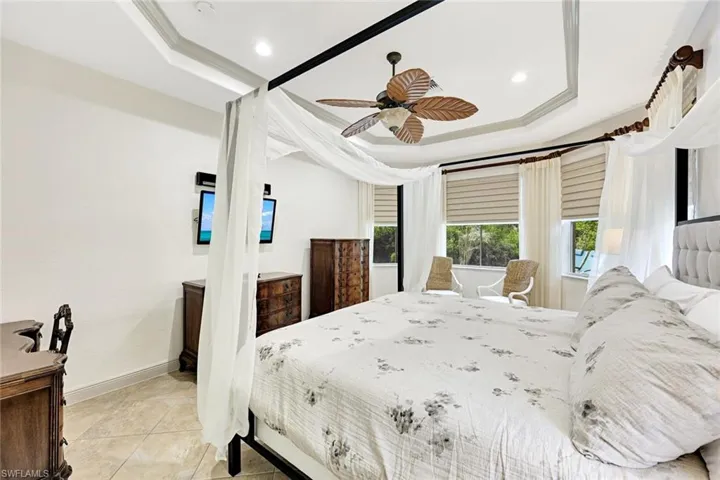 7655 Martino Cir, Naples, Florida 34112