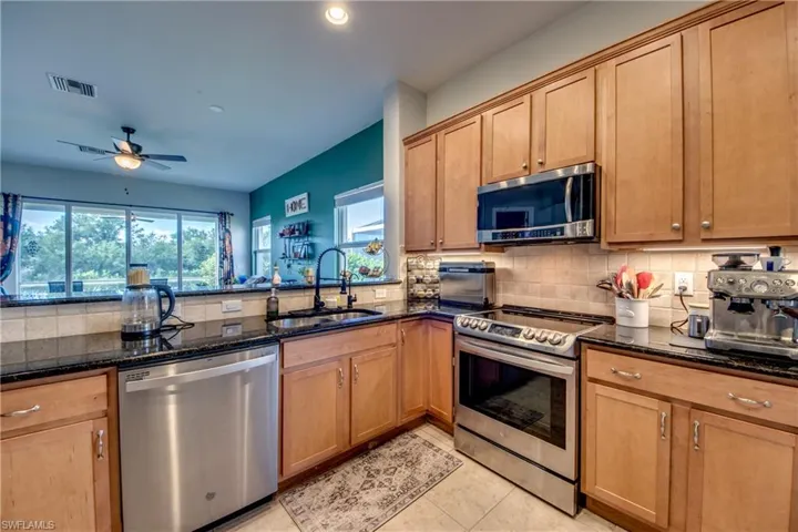 12730 Devonshire Lakes Cir, Fort Myers, Florida 33913