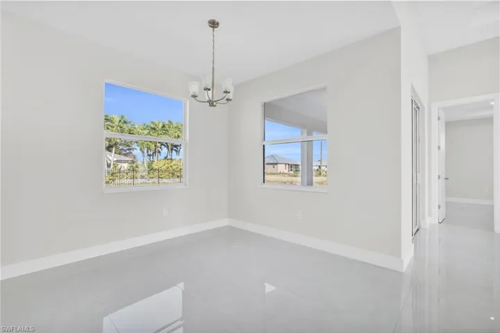 479 NE 4th AVE, CAPE CORAL FL 33909