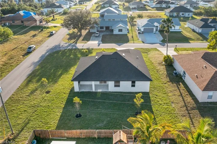 479 NE 4th AVE, CAPE CORAL FL 33909