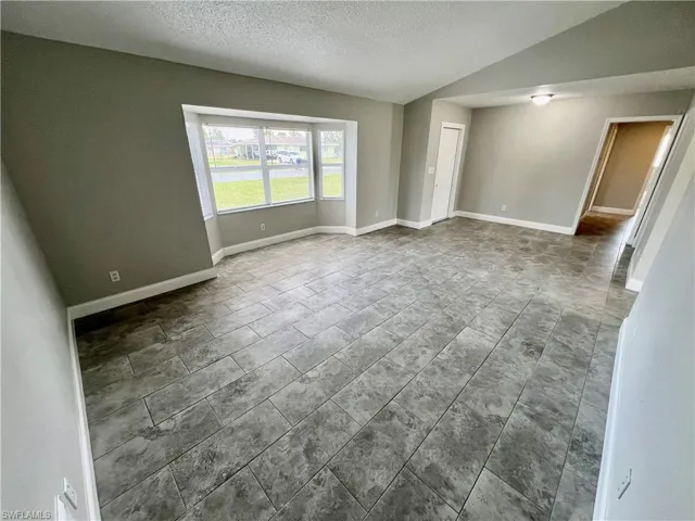 117 Contee Dr, Lehigh Acres Fl 33936