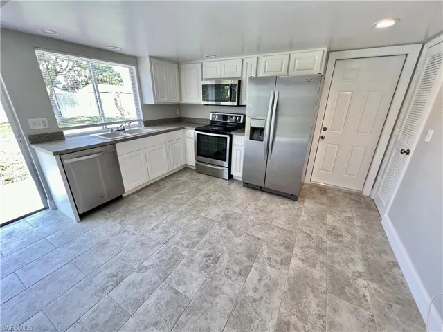 117 Contee Dr, Lehigh Acres Fl 33936