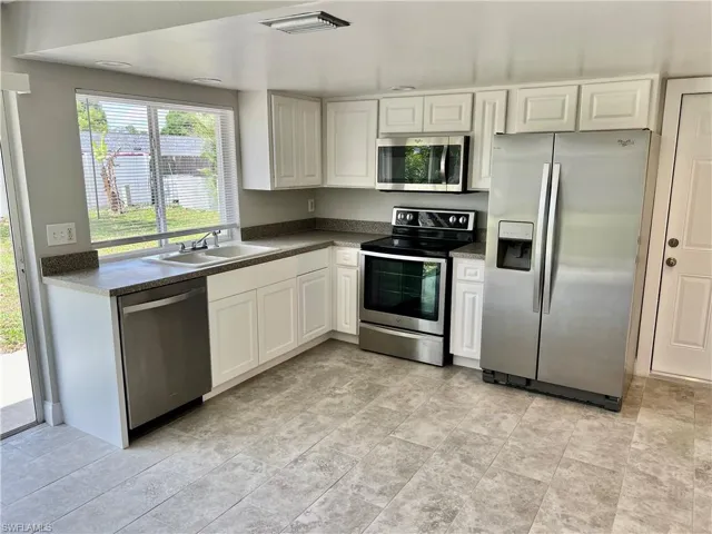 117 Contee Dr, Lehigh Acres Fl 33936