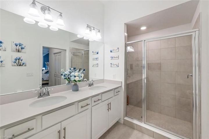14194  HERITAGE LANDING  BLVD, PUNTA GORDA, FL 33955