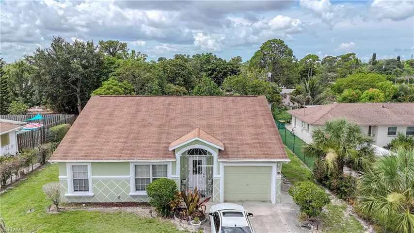 4000 Outer Dr, Naples, Florida 34112