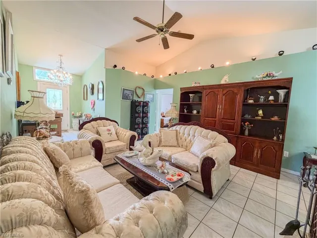 4000 Outer Dr, Naples, Florida 34112