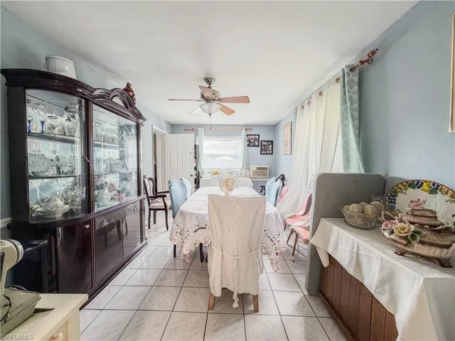 4000 Outer Dr, Naples, Florida 34112
