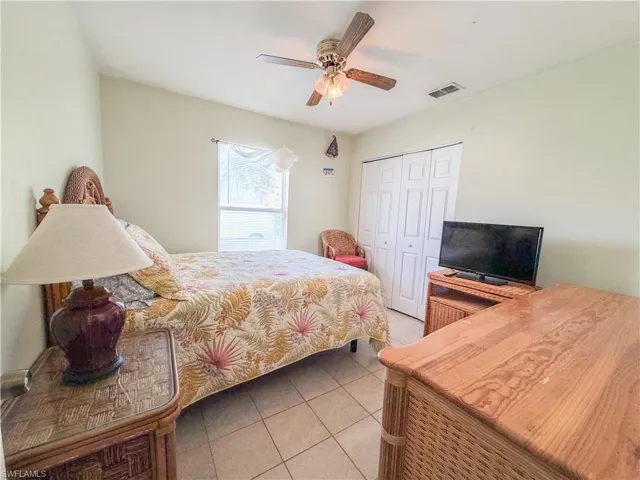4000 Outer Dr, Naples, Florida 34112