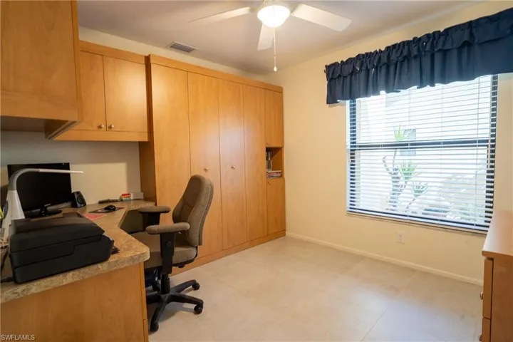 3 Bedroom with Murphy Bed / Office