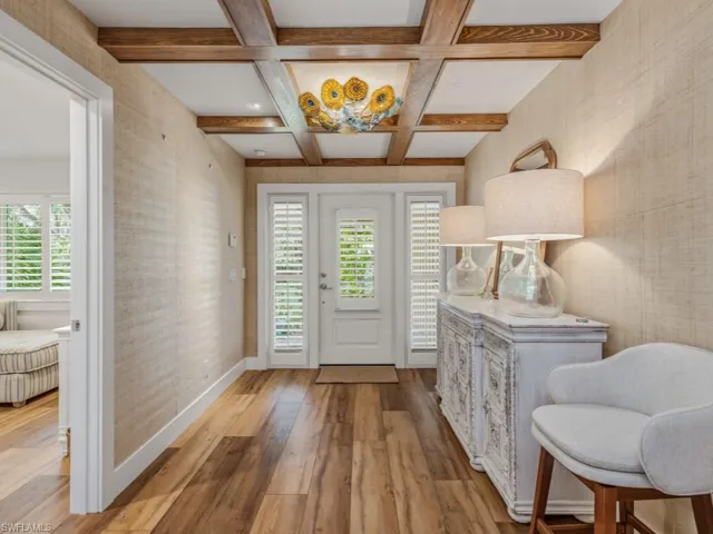 Foyer - Entry