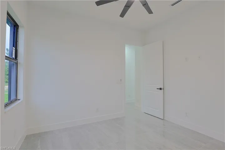 1408 Dixie Ave, Lehigh Acres, Florida 33972