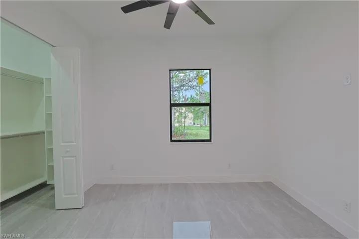 1408 Dixie Ave, Lehigh Acres, Florida 33972