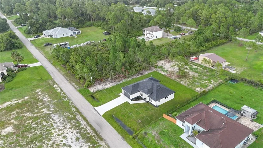 1408 Dixie Ave, Lehigh Acres, Florida 33972