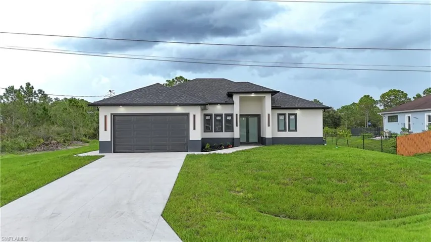 1408 Dixie Ave, Lehigh Acres, Florida 33972