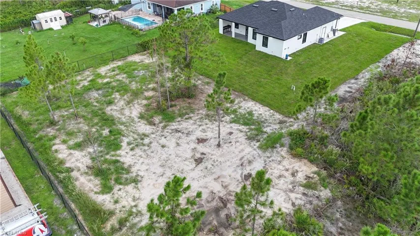 1408 Dixie Ave, Lehigh Acres, Florida 33972