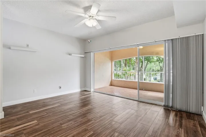 1018 Woodshire Ln A208, Naples, Florida 34105