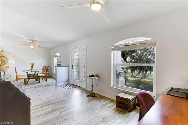 1939 SE 17th PL, CAPE CORAL FL 33990