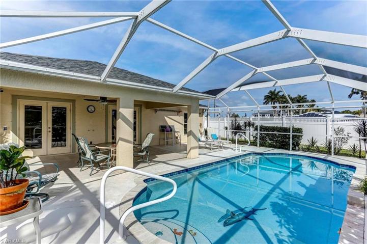 1939 SE 17th PL, CAPE CORAL FL 33990