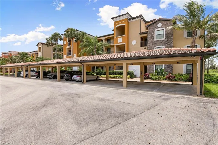 9735 Acqua Ct 615, Naples, Florida 34113