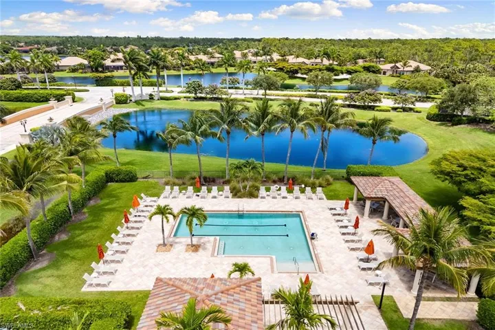 9735 Acqua Ct 615, Naples, Florida 34113