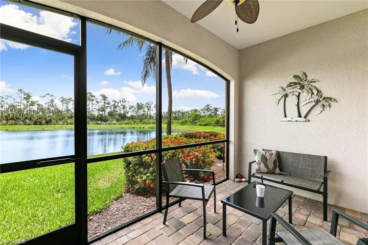 9735 Acqua Ct 615, Naples, Florida 34113