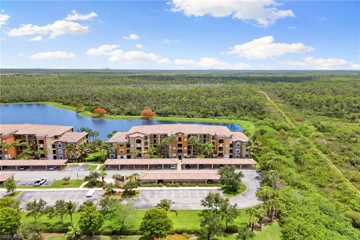 9735 Acqua Ct 615, Naples, Florida 34113