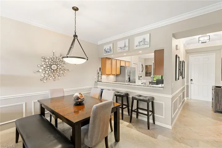 9735 Acqua Ct 615, Naples, Florida 34113