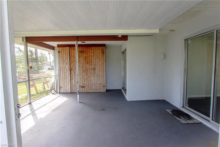 Screened patio off east side of Family room/Lanai